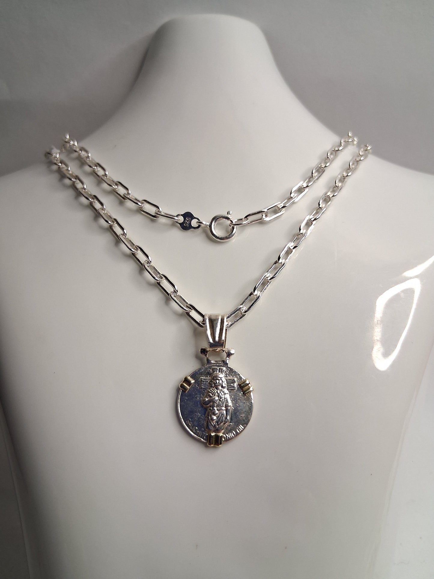 Collar - F-90 x 60 cms - Plata925 - Dije Gauchito Gil Plata y Oro - Caballero.