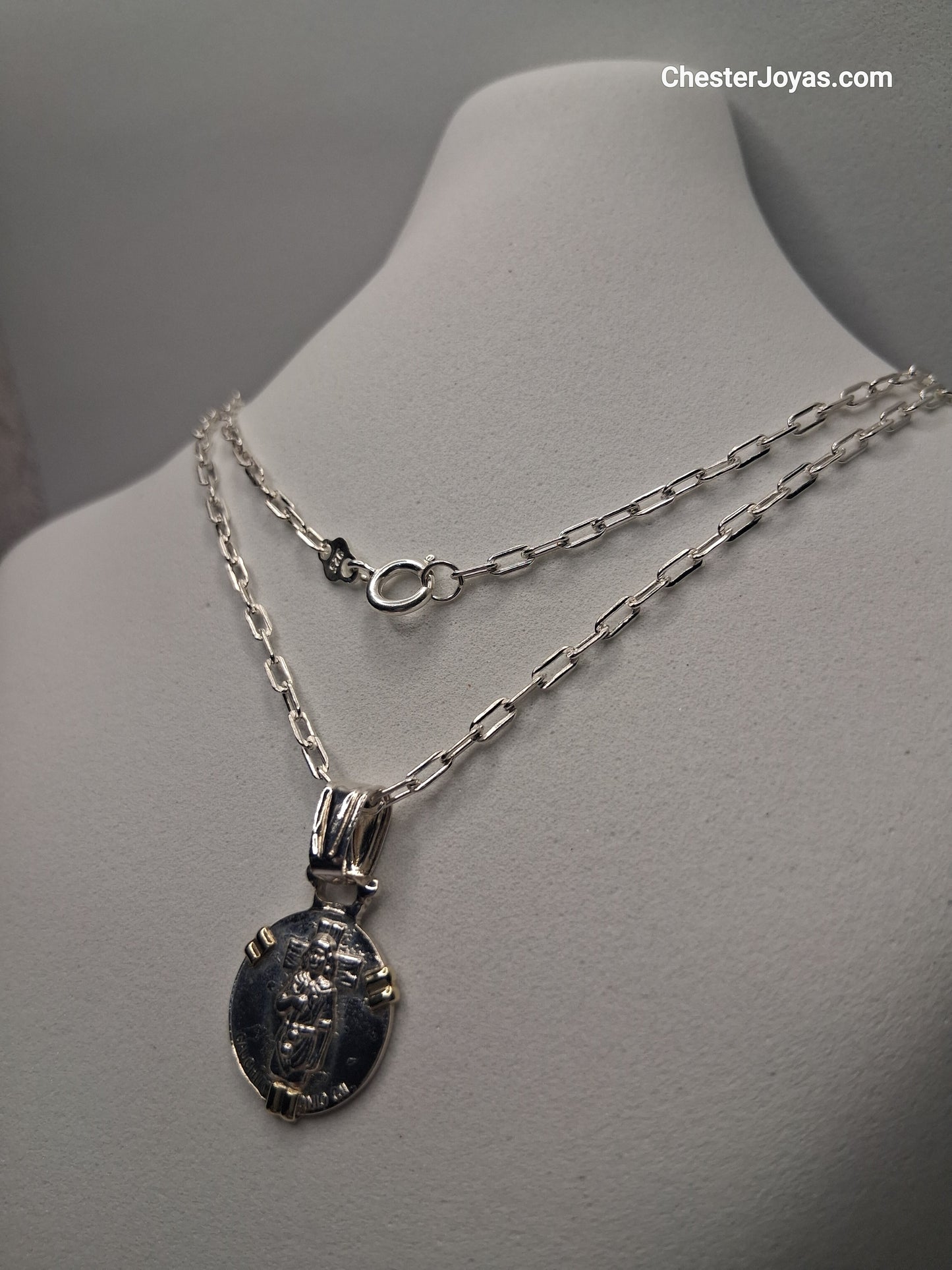 Collar - F-60 x 70 cms - Plata925 - Dije Gauchito Gil Plata y Oro - Caballero.