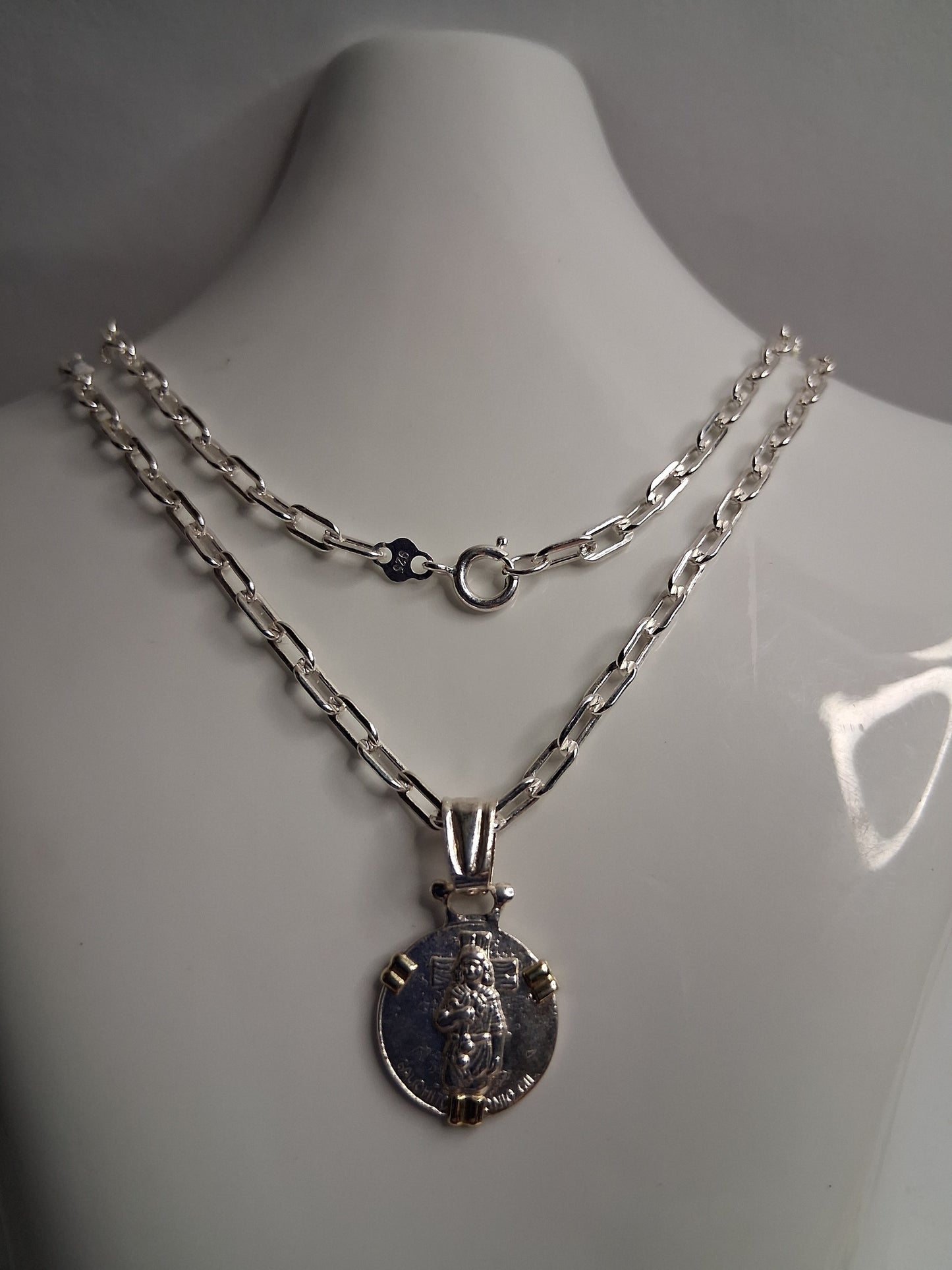 Collar - F-90 x 60 cms - Plata925 - Dije Gauchito Gil Plata y Oro - Caballero.