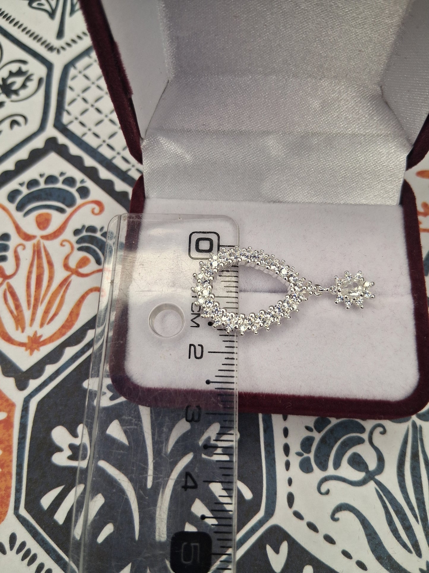 Aros - Pendientes con piedras Blancas - Plata925.