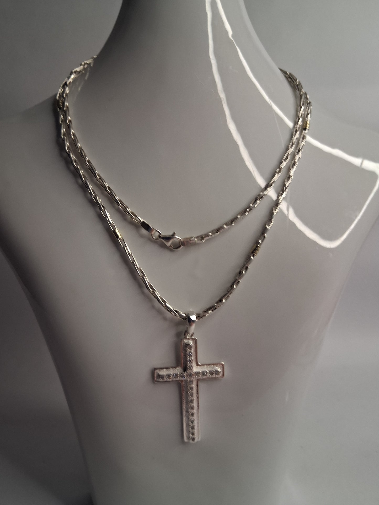 Collar - Plata y Oro - x 55 cms - dije Cruz c Piedras - Dama.