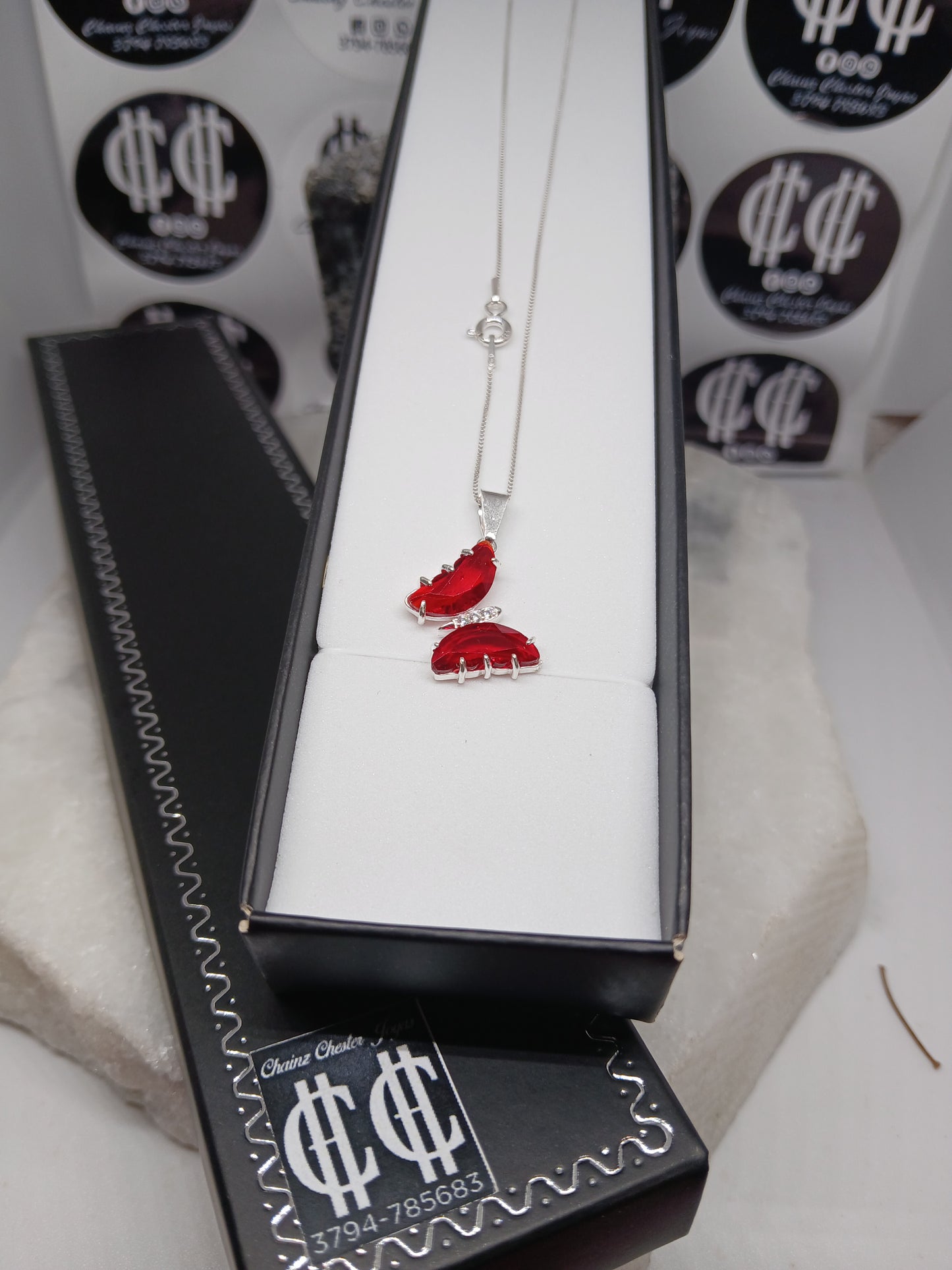 Collar - Mariposa piedra rojo engazada - Plata925 - Dama.