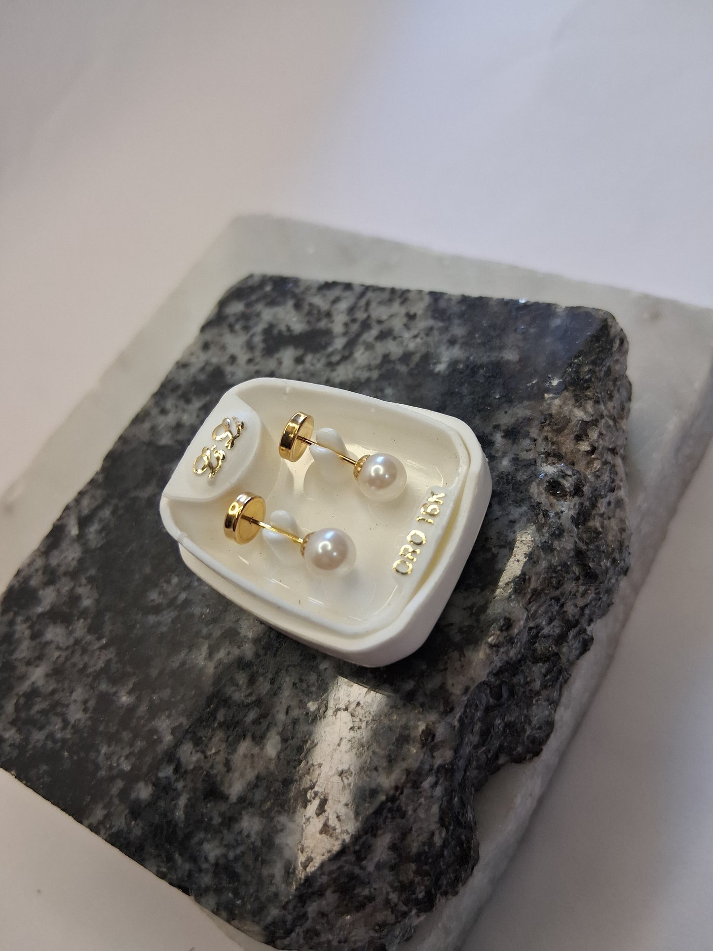 Aros - Abridores Perla 5 mm - Oro 18Kts