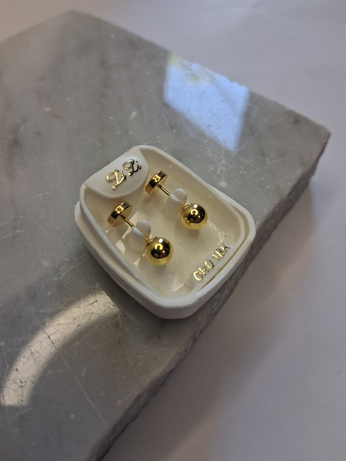 Aros Abridores Bolita 5mm Oro 18kt