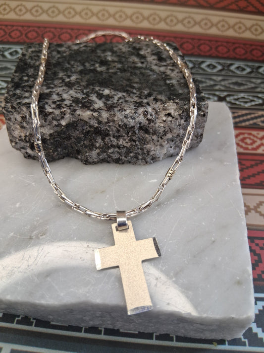 Collar - Plata y Oro - x 55 cms - Dije Cruz Chata.