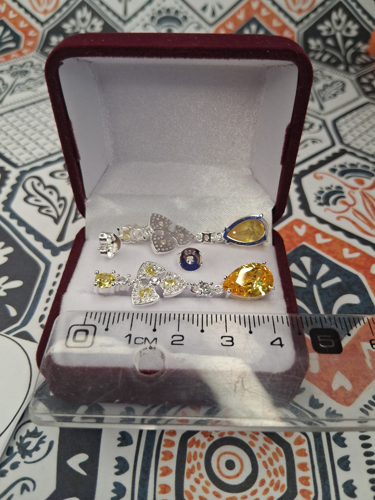 Aros Colgantes Florales con Piedras Amarillas y Blancas Plata925 - Dama