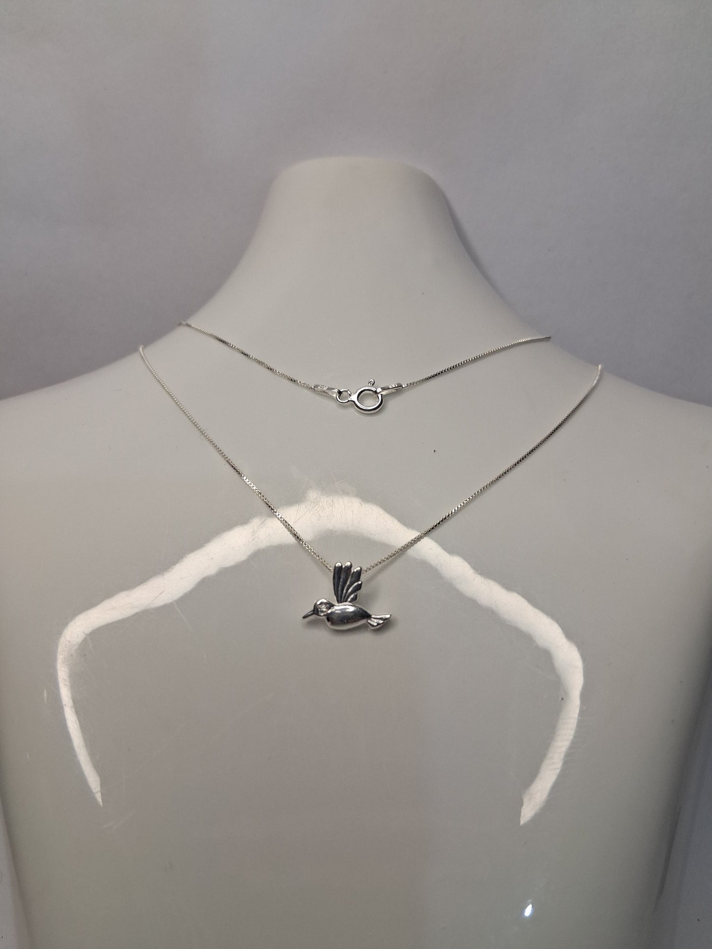 Collar - Cadena y Dije de Colibrí (blanco) - Plata 925.