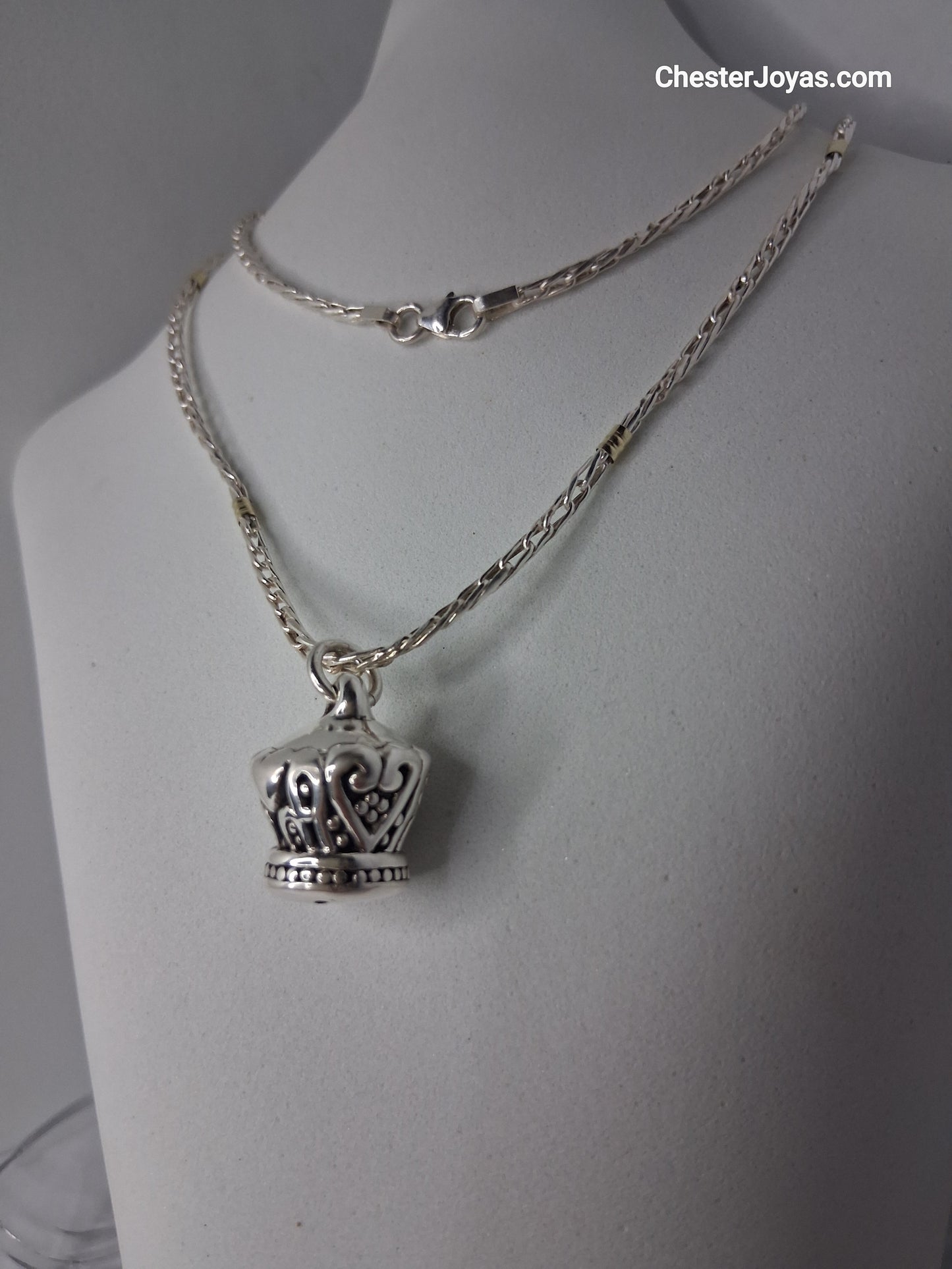 Collar - Plata y Oro x 45 cm - Dije de Corona - Dama.